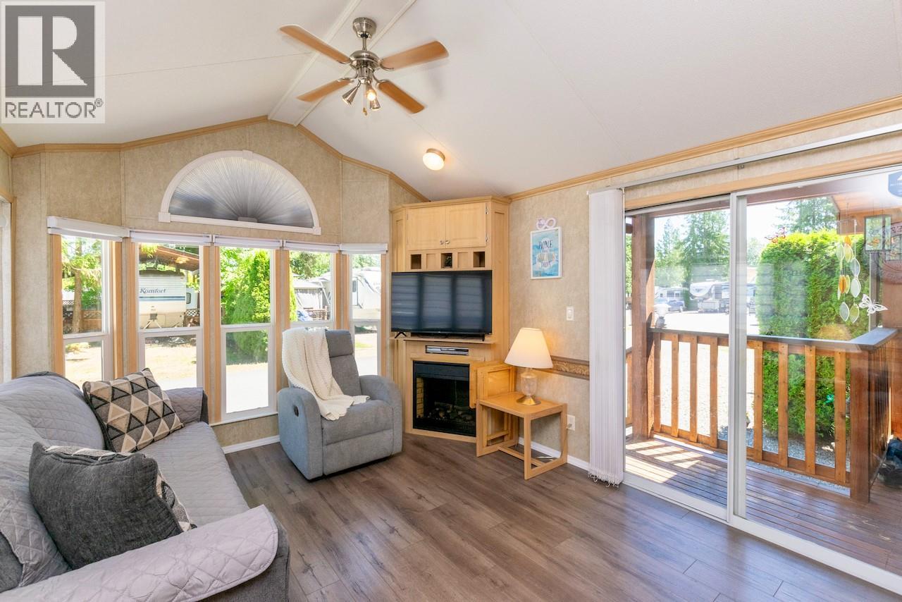 1131 Pine Grove Road Unit# 18 Lot# 18, Scotch Creek, British Columbia  V0E 1M5 - Photo 14 - 10387118