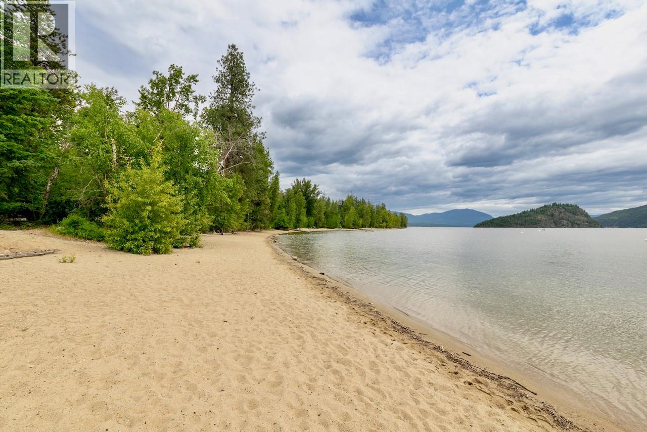 1131 Pine Grove Road Unit# 18 Lot# 18, Scotch Creek, British Columbia  V0E 1M5 - Photo 4 - 10387118