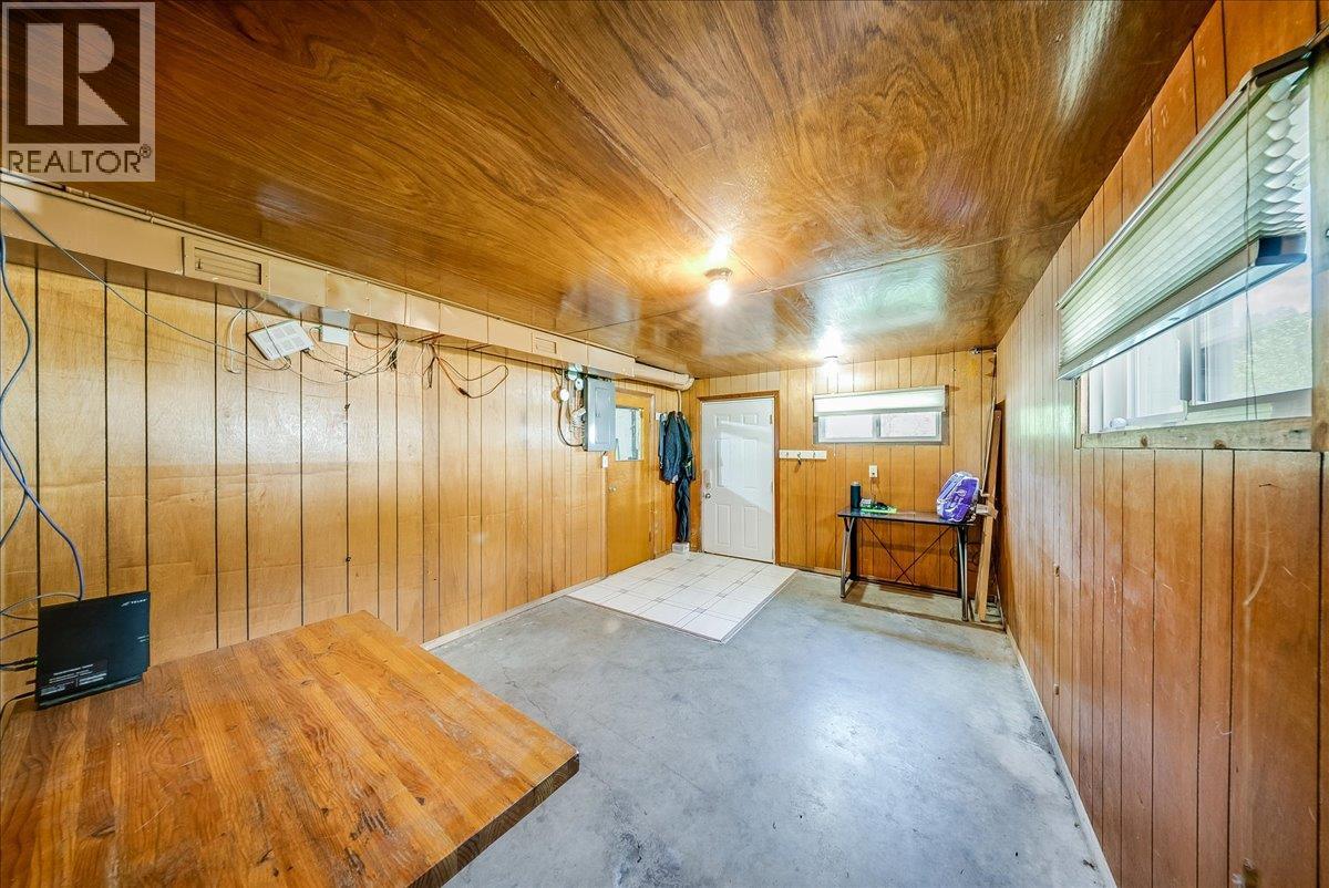 128 Haig Street, Warfield, British Columbia  V1R 2L9 - Photo 25 - 10387374