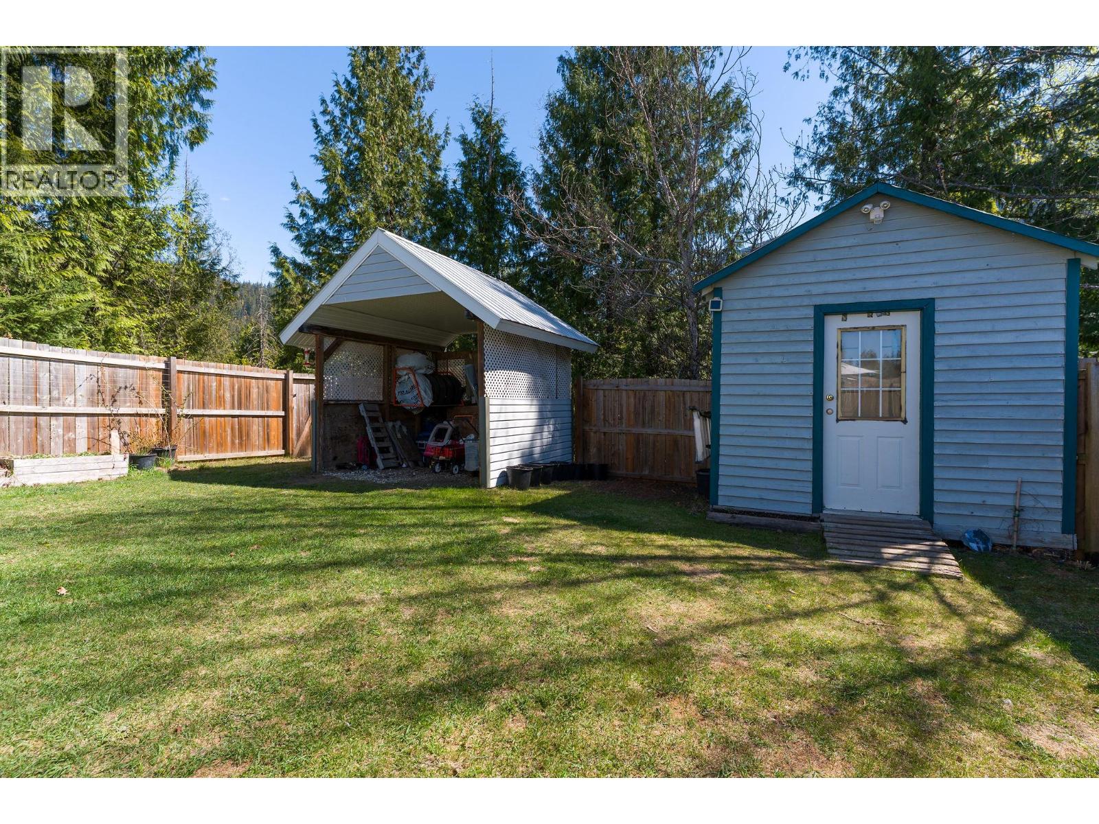81 Johnson Way, Revelstoke, British Columbia  V0E 2S1 - Photo 30 - 10387449