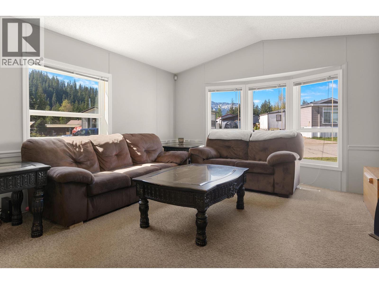 81 Johnson Way, Revelstoke, British Columbia  V0E 2S1 - Photo 8 - 10387449
