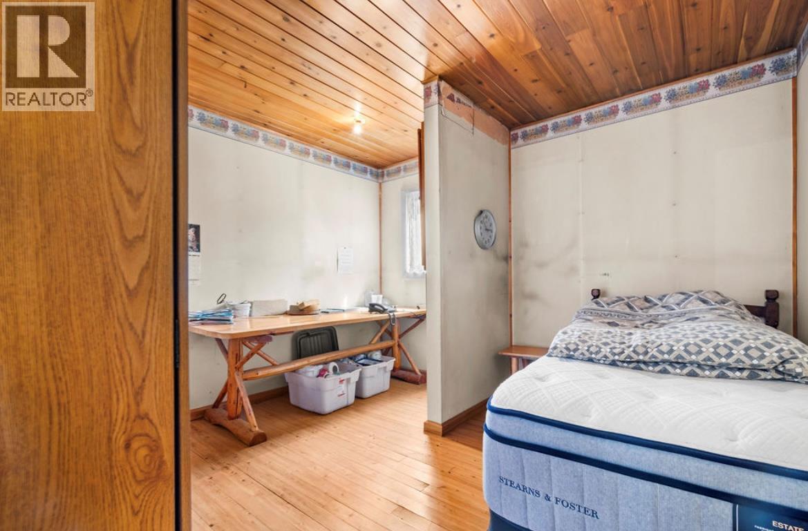 600 Robinson Road, Edgewood, British Columbia  V0G 1J0 - Photo 18 - 10387376
