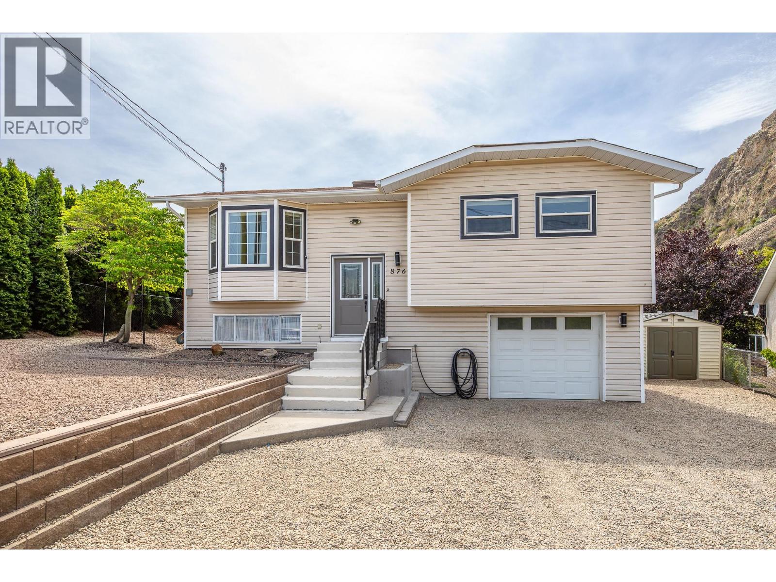876 Eveningstar Crescent, oliver, British Columbia