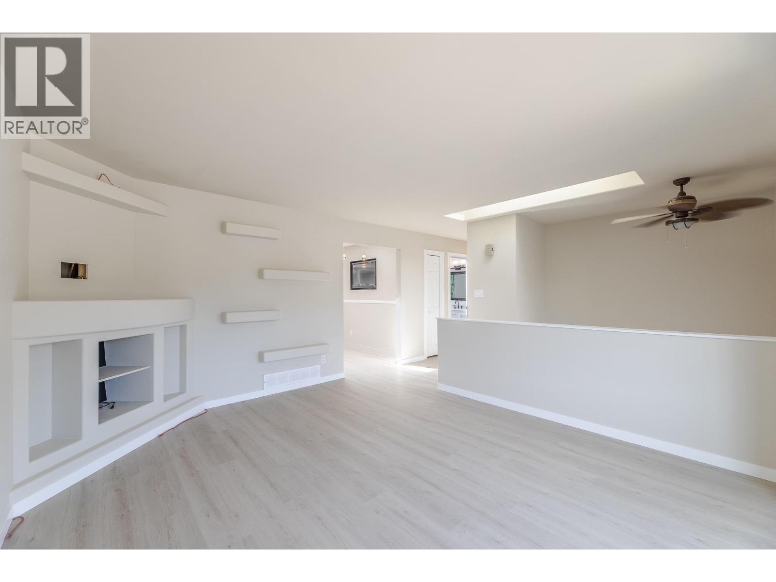 876 Eveningstar Crescent, Oliver, British Columbia  V0H 1T0 - Photo 6 - 10387312