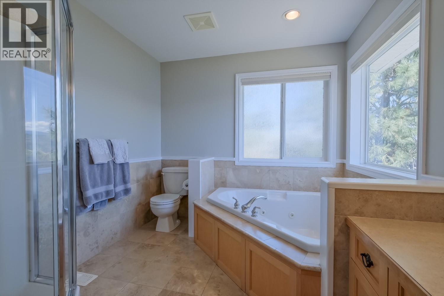 10309 Columbia Way, Vernon, British Columbia  V1H 2B6 - Photo 22 - 10387099