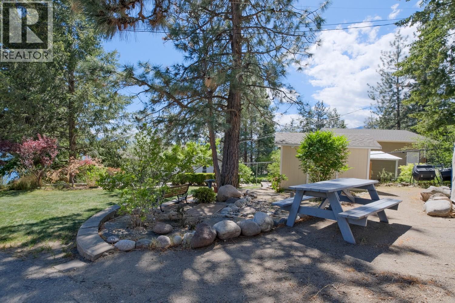 10309 Columbia Way, Vernon, British Columbia  V1H 2B6 - Photo 43 - 10387099