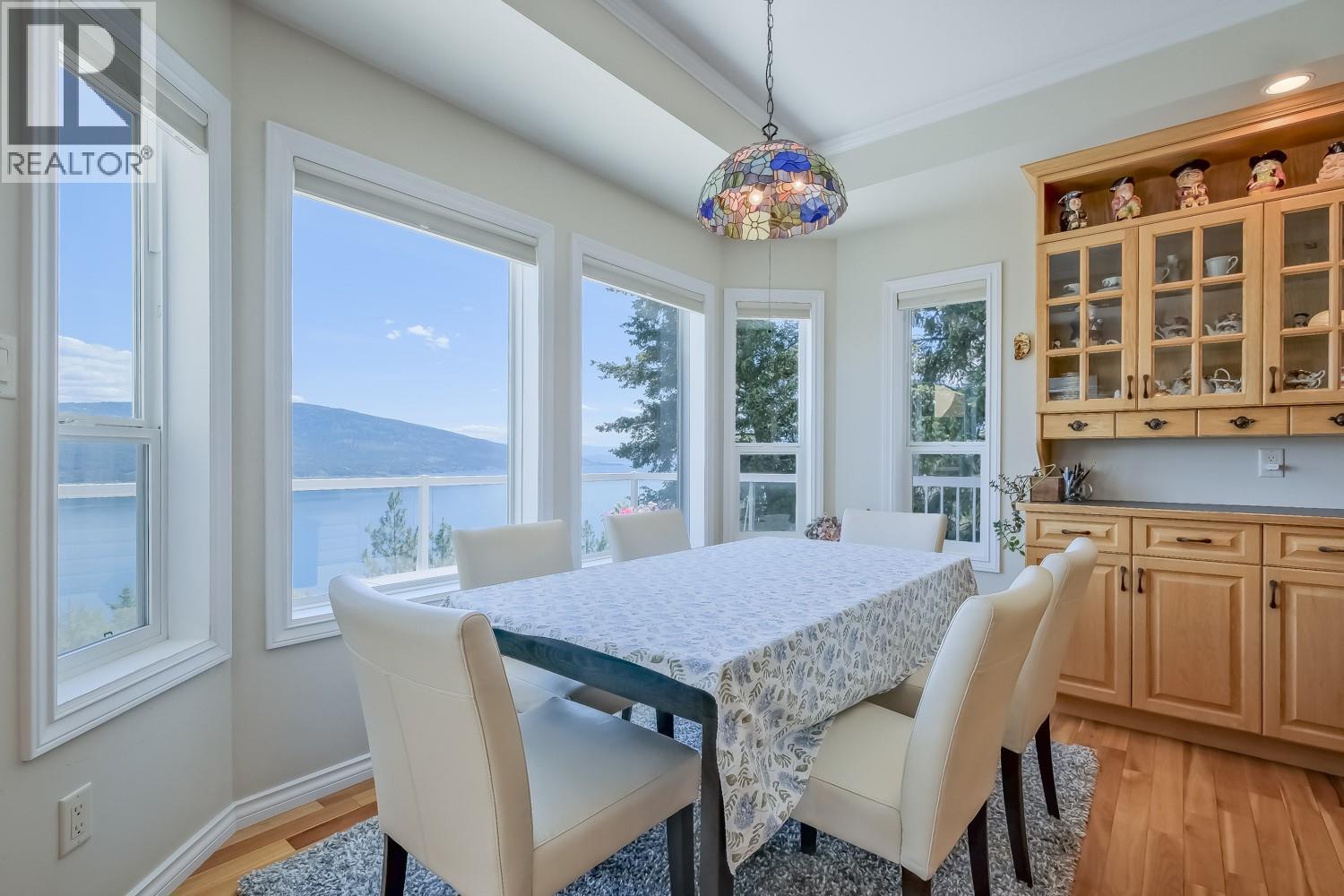 10309 Columbia Way, Vernon, British Columbia  V1H 2B6 - Photo 7 - 10387099