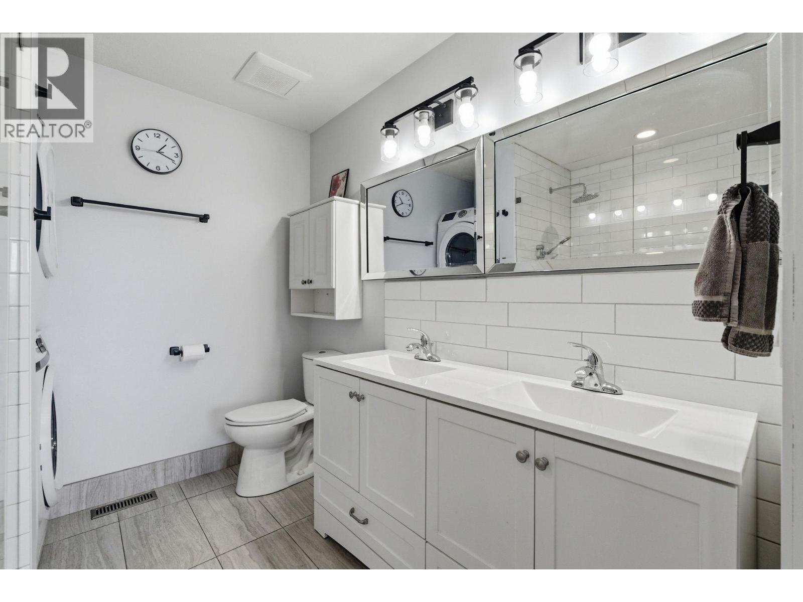 3516 Camelback Drive, Kelowna, British Columbia  V1X 8A7 - Photo 27 - 10387297