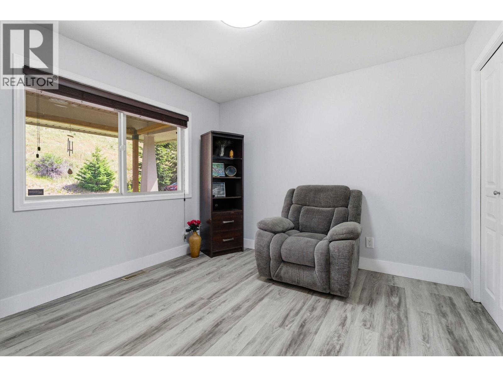 3516 Camelback Drive, Kelowna, British Columbia  V1X 8A7 - Photo 31 - 10387297