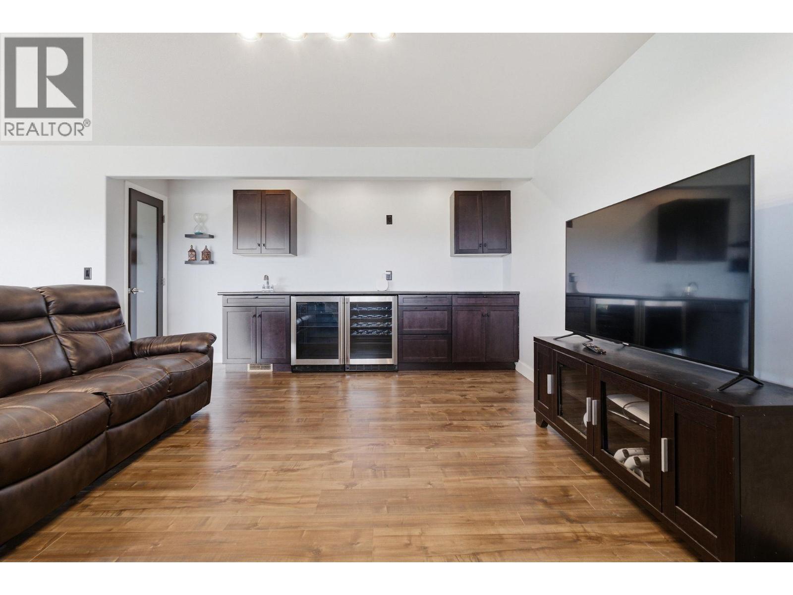 3516 Camelback Drive, Kelowna, British Columbia  V1X 8A7 - Photo 34 - 10387297