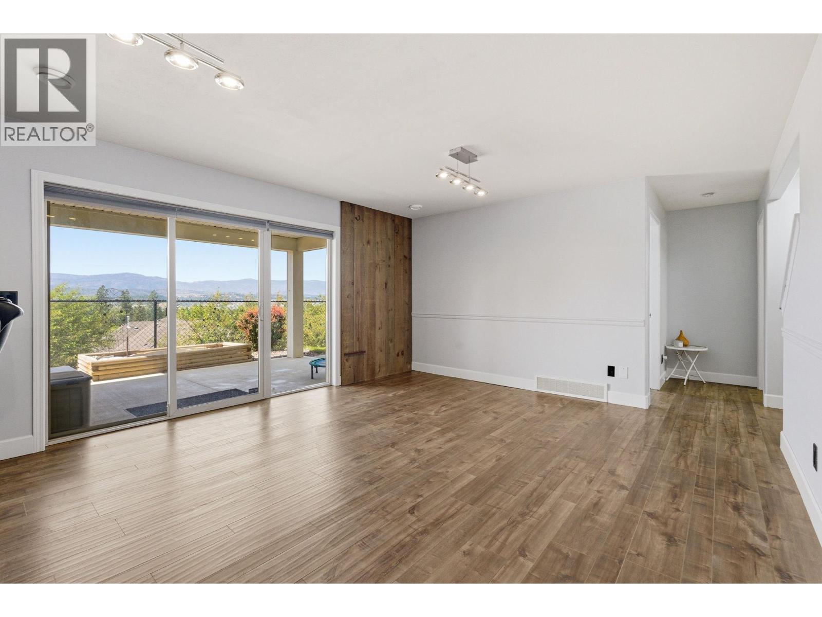 3516 Camelback Drive, Kelowna, British Columbia  V1X 8A7 - Photo 36 - 10387297