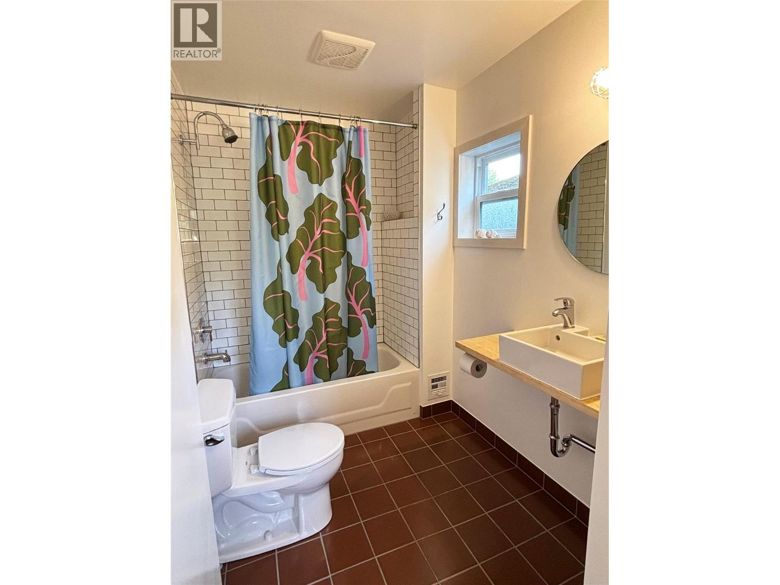 7489 9th Street, Grand Forks, British Columbia  V0H 1H0 - Photo 10 - 10387227
