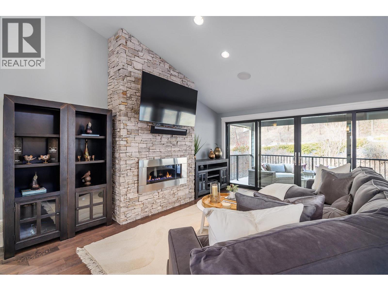 3085 Lakeview Cove Road, West Kelowna, British Columbia  V1Z 3P6 - Photo 3 - 10387498