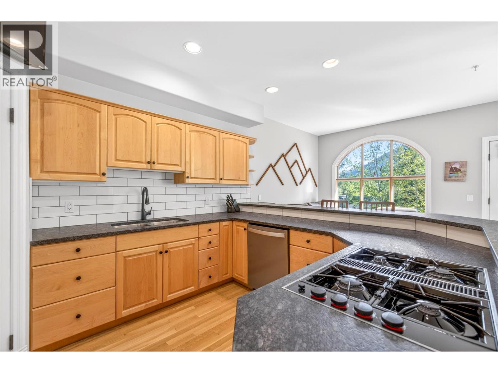 5388 Highline Drive Unit# 5, Fernie, British Columbia  V0B 1M6 - Photo 41 - 10387117