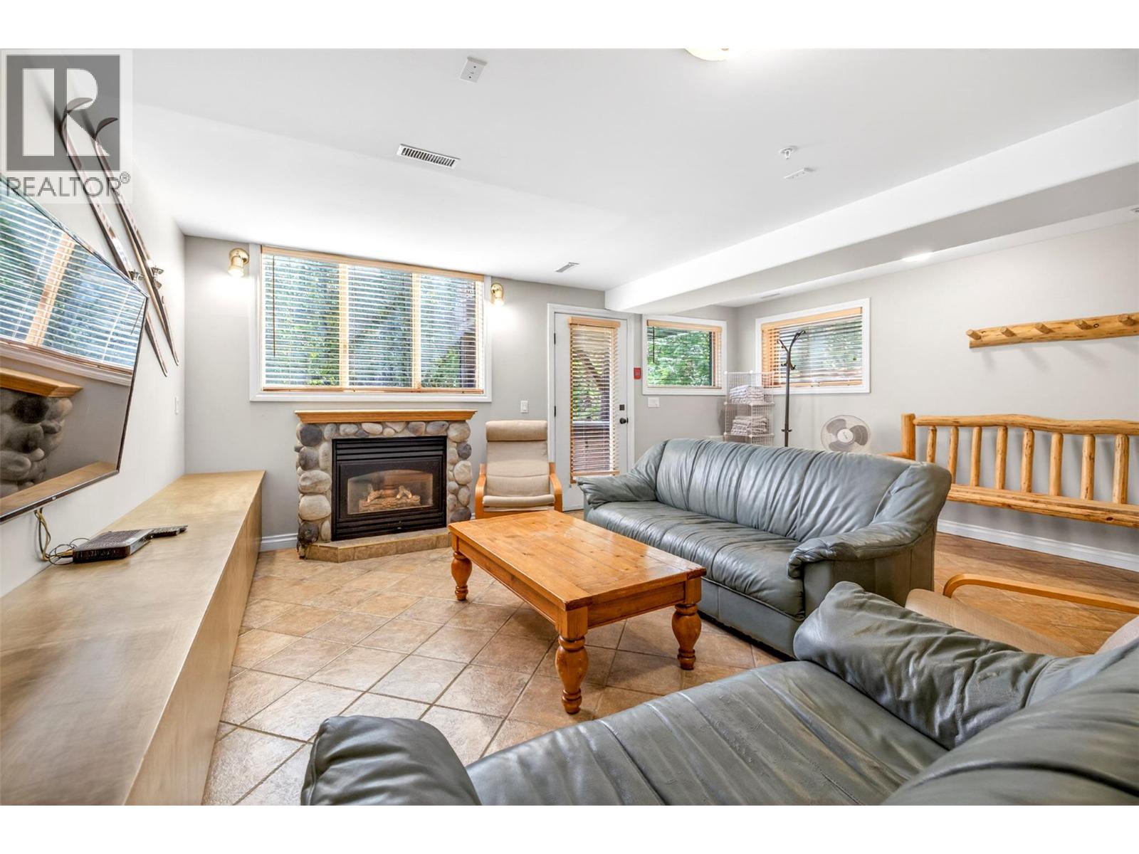 5388 Highline Drive Unit# 5, Fernie, British Columbia  V0B 1M6 - Photo 46 - 10387117