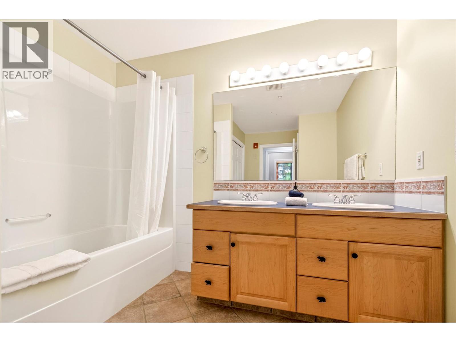 5388 Highline Drive Unit# 5, Fernie, British Columbia  V0B 1M6 - Photo 56 - 10387117