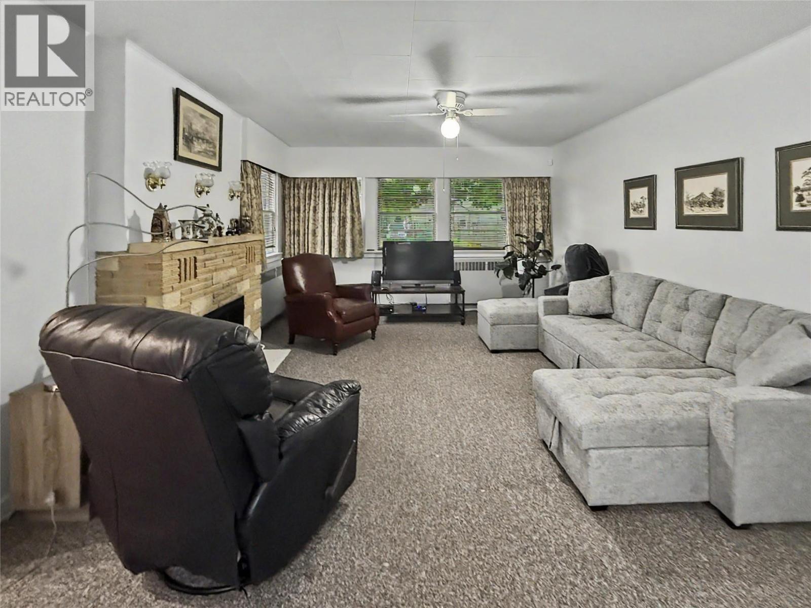 7324 10th Street, Grand Forks, British Columbia  V0H 1H0 - Photo 5 - 10387440