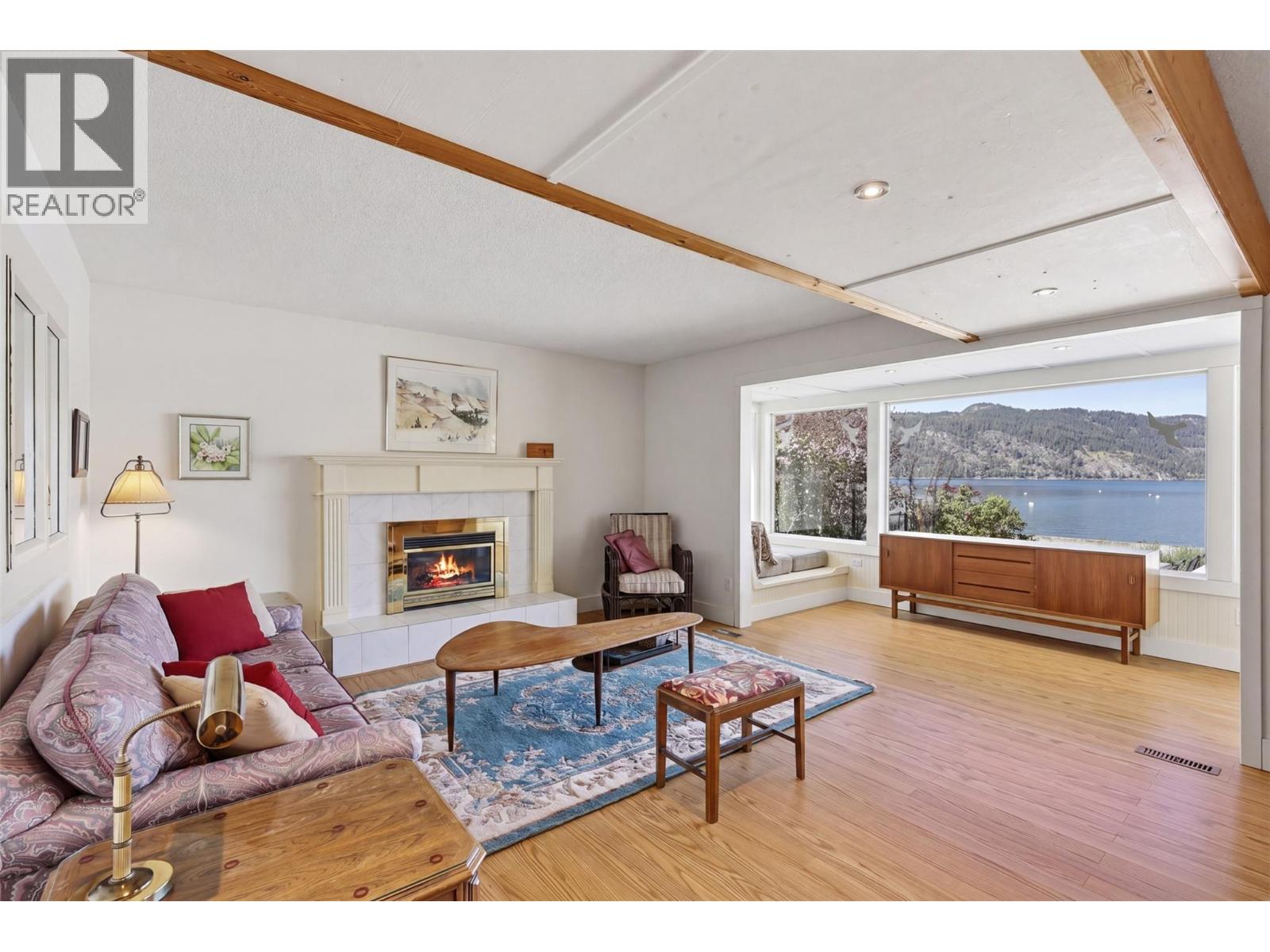 327 Lakeshore Drive, Chase, British Columbia  V0E 1M0 - Photo 11 - 10387319
