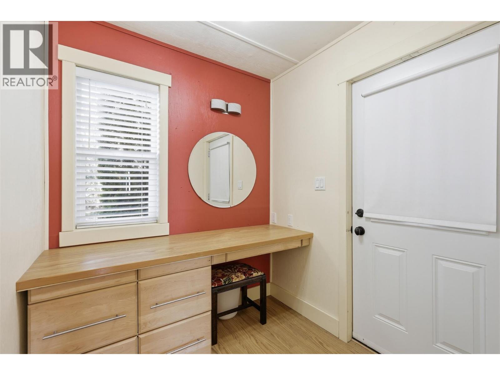 327 Lakeshore Drive, Chase, British Columbia  V0E 1M0 - Photo 23 - 10387319