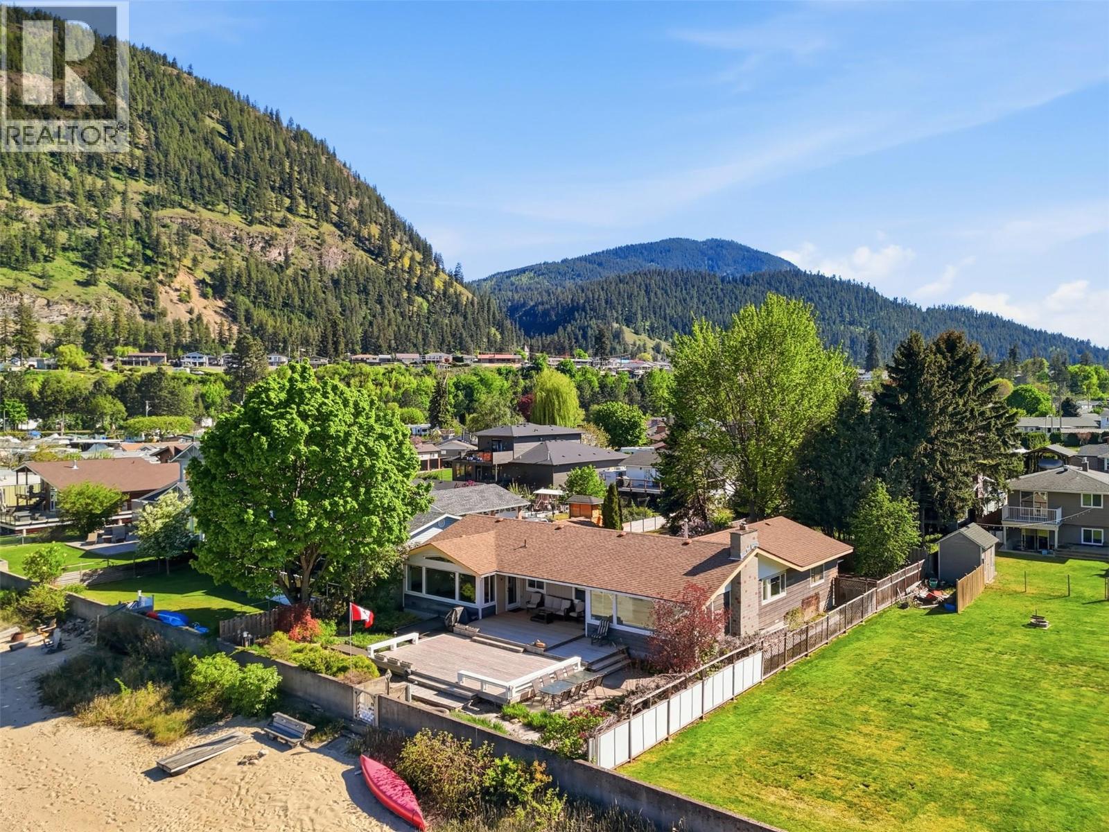327 Lakeshore Drive, Chase, British Columbia  V0E 1M0 - Photo 34 - 10387319