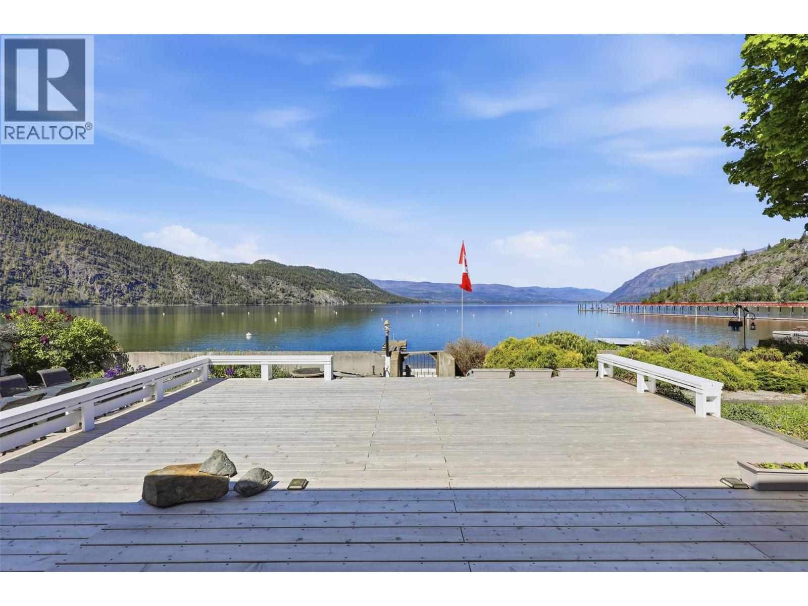 327 Lakeshore Drive, Chase, British Columbia  V0E 1M0 - Photo 5 - 10387319