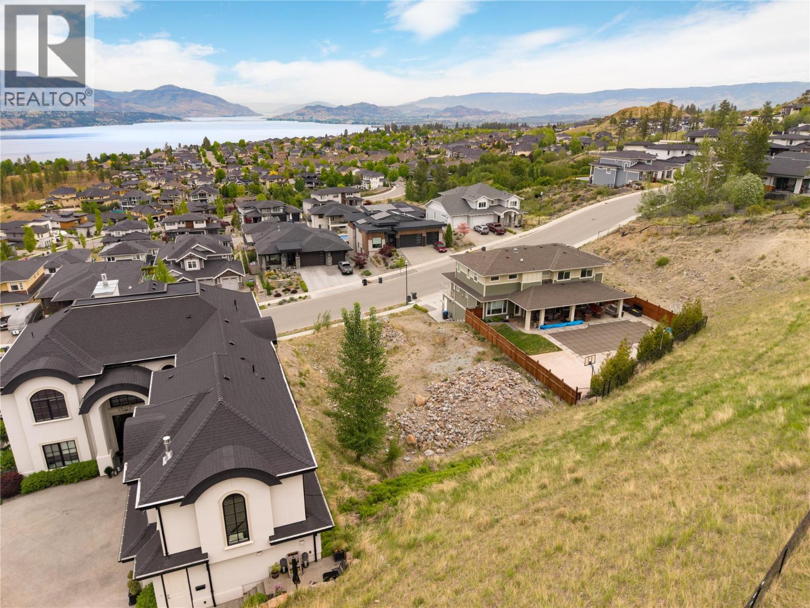 5677 Mountainside Drive, Kelowna, British Columbia  V1W 5L5 - Photo 14 - 10387207