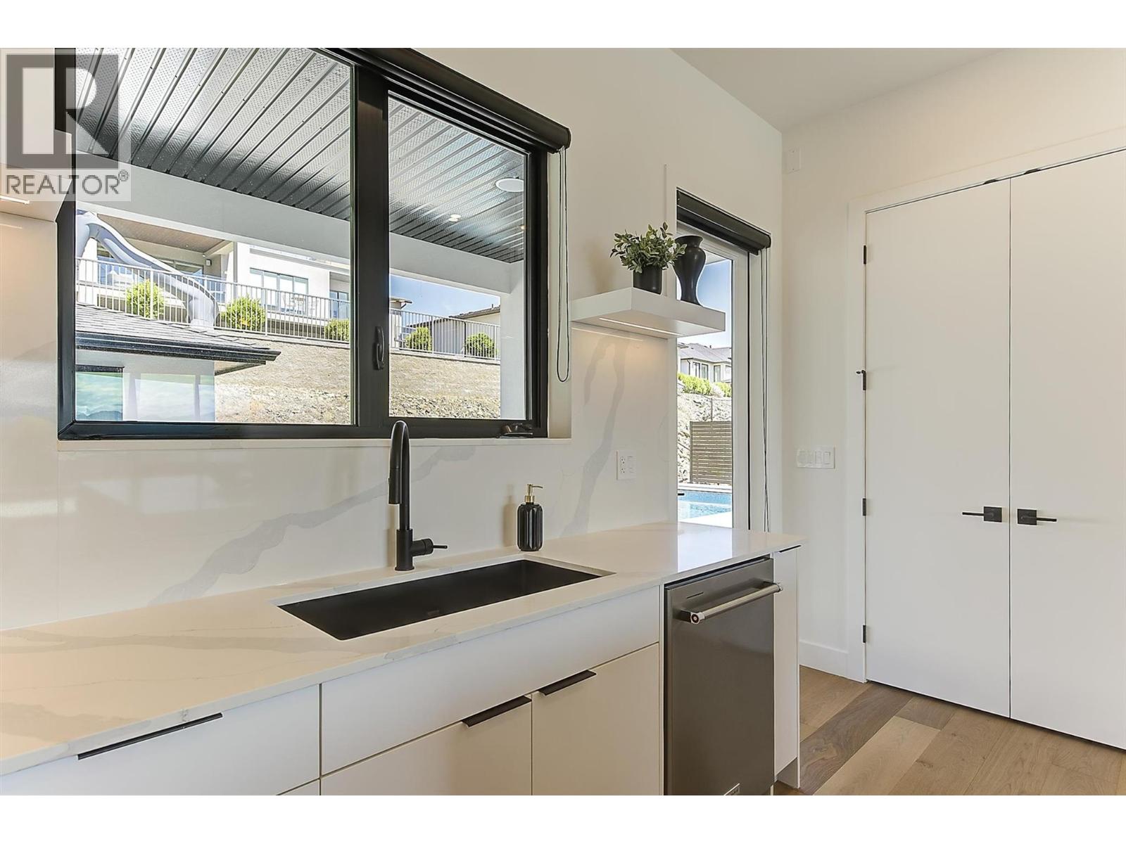 3342 Vineyard View Drive, West Kelowna, British Columbia  V4T 3B4 - Photo 18 - 10384625