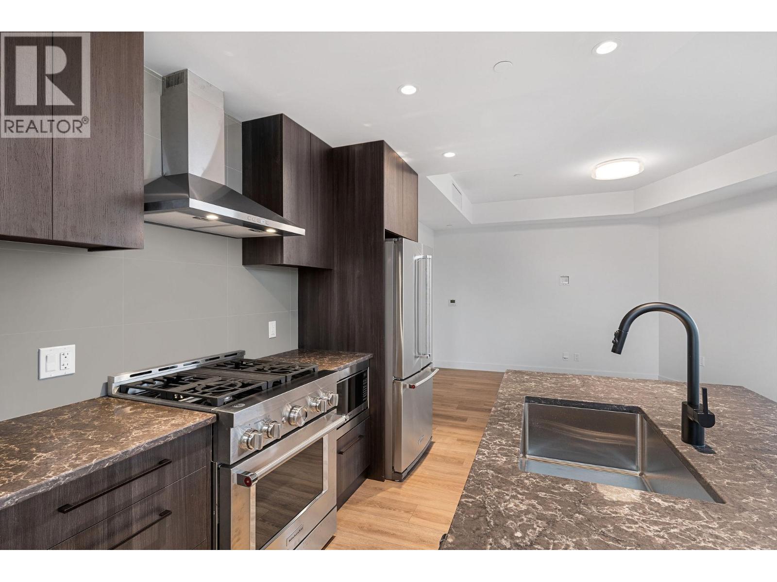 3051 Abbott Street Unit# 317, Kelowna, British Columbia  V1Y 0P1 - Photo 4 - 10387392