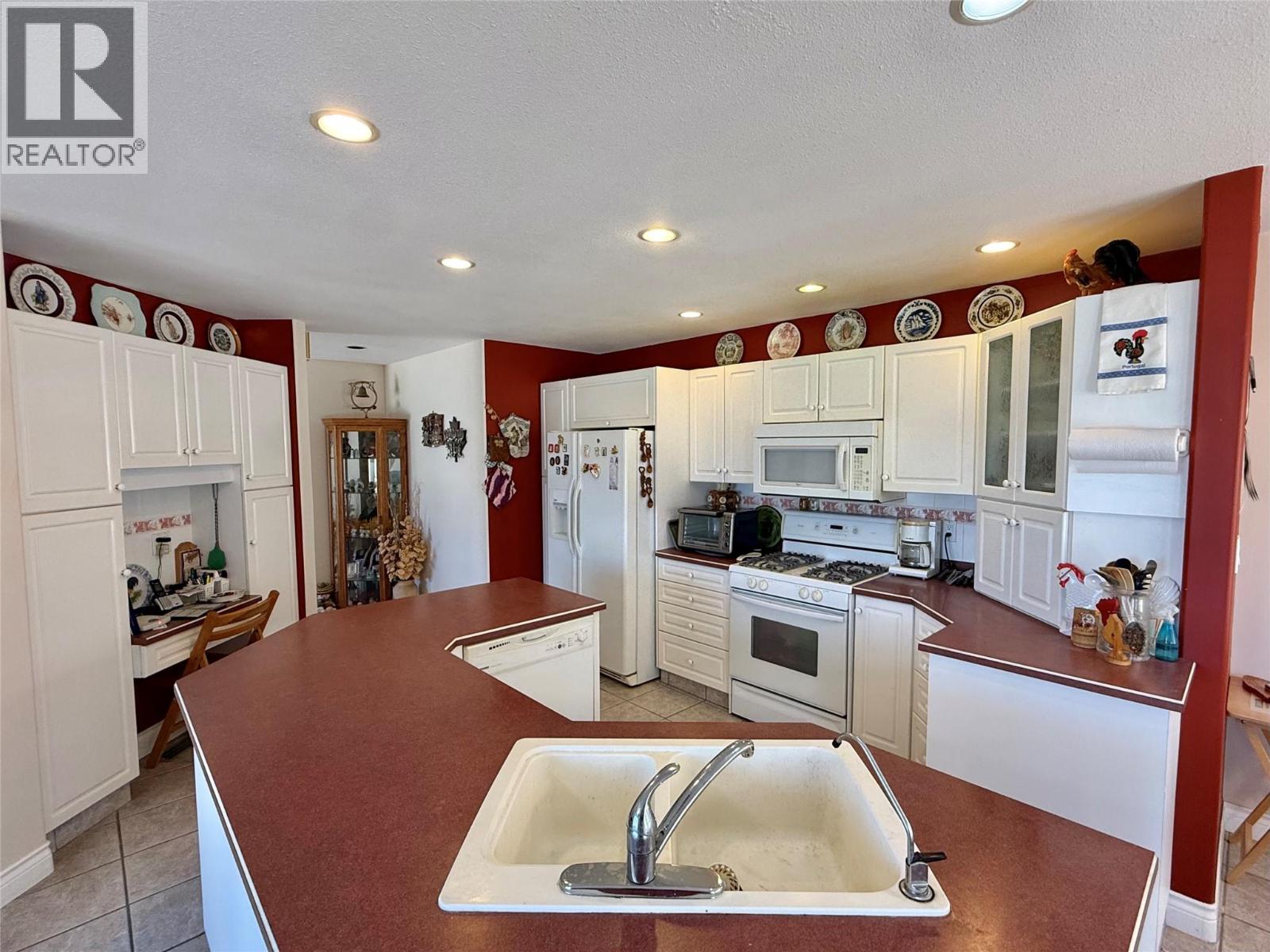 11900 Olympic View, Osoyoos, British Columbia  V0H 1V4 - Photo 19 - 10387092