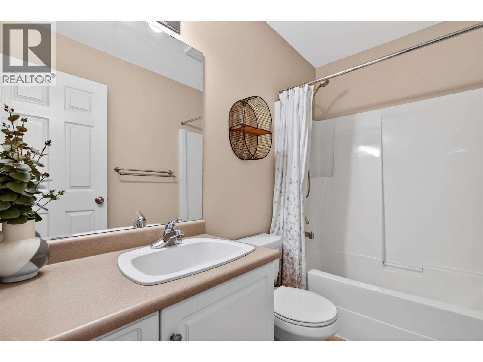 321 Whitman Road Unit# 106, Kelowna, British Columbia  V1V 1Y6 - Photo 21 - 10387495