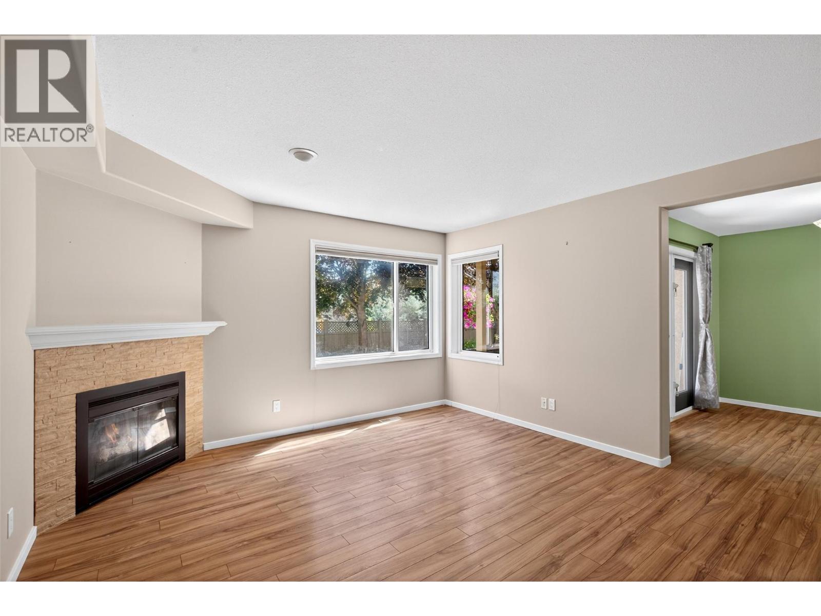 321 Whitman Road Unit# 106, Kelowna, British Columbia  V1V 1Y6 - Photo 4 - 10387495