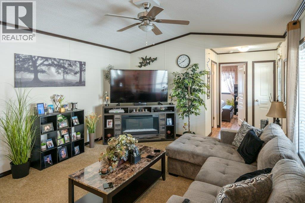 6633 Park Drive Unit# 36, Oliver, British Columbia  V0H 1T4 - Photo 2 - 10387122
