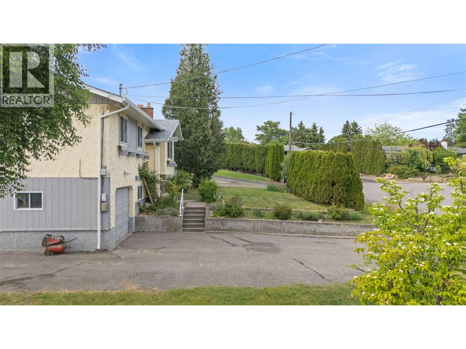 936 Mccartney Road, West Kelowna, British Columbia  V1Z 1S1 - Photo 14 - 10387065