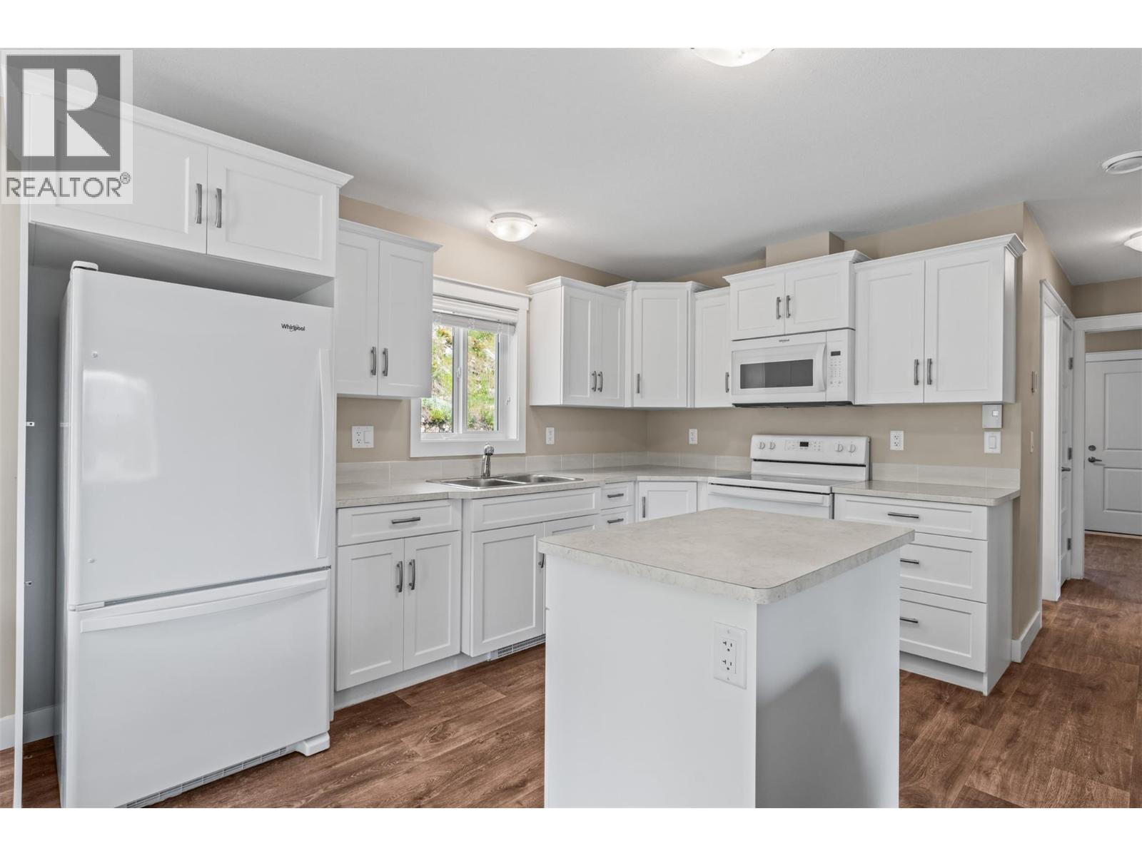 654 Udell Road, Vernon, British Columbia  V1H 2G3 - Photo 10 - 10387487