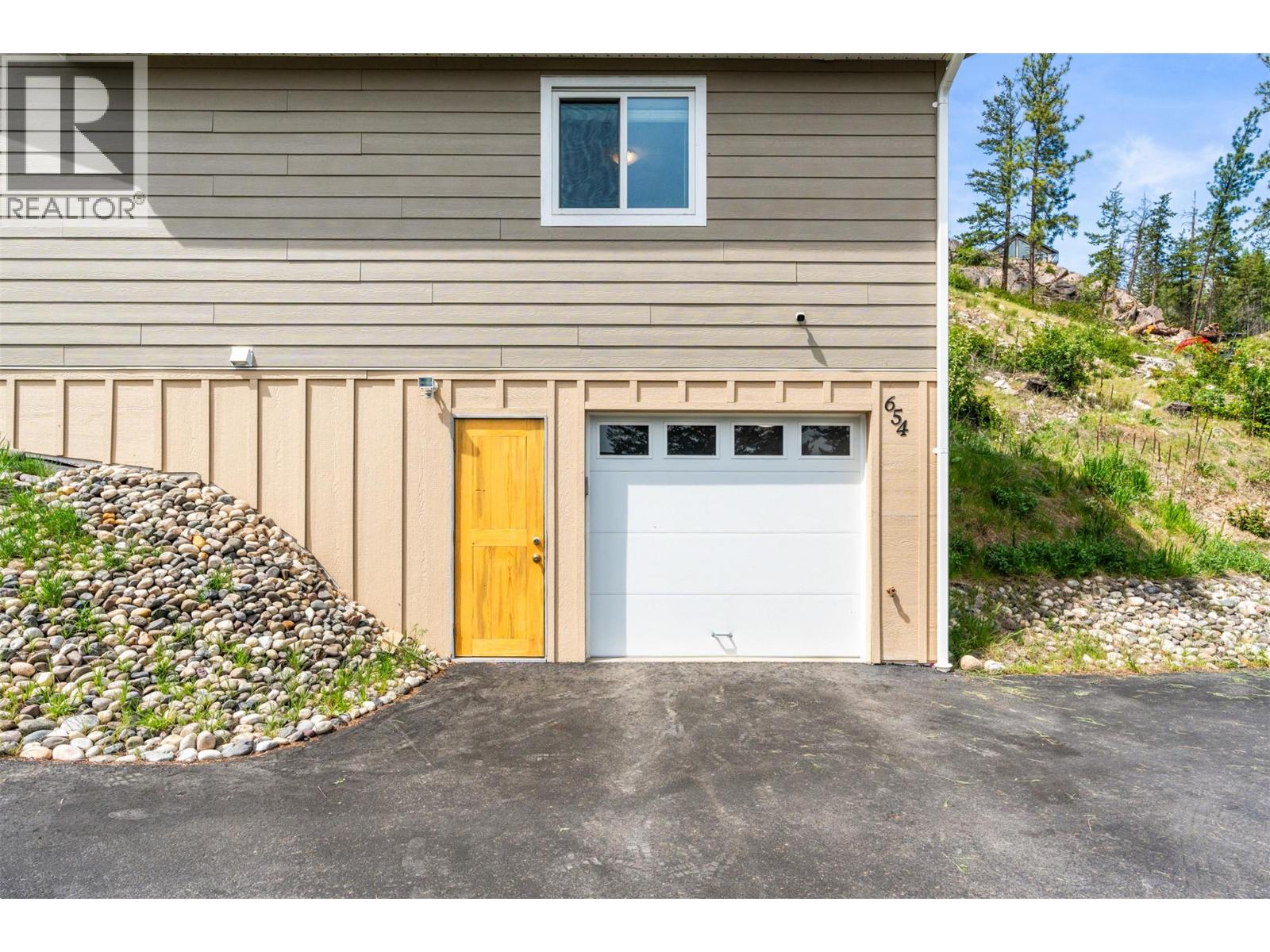 654 Udell Road, Vernon, British Columbia  V1H 2G3 - Photo 30 - 10387487
