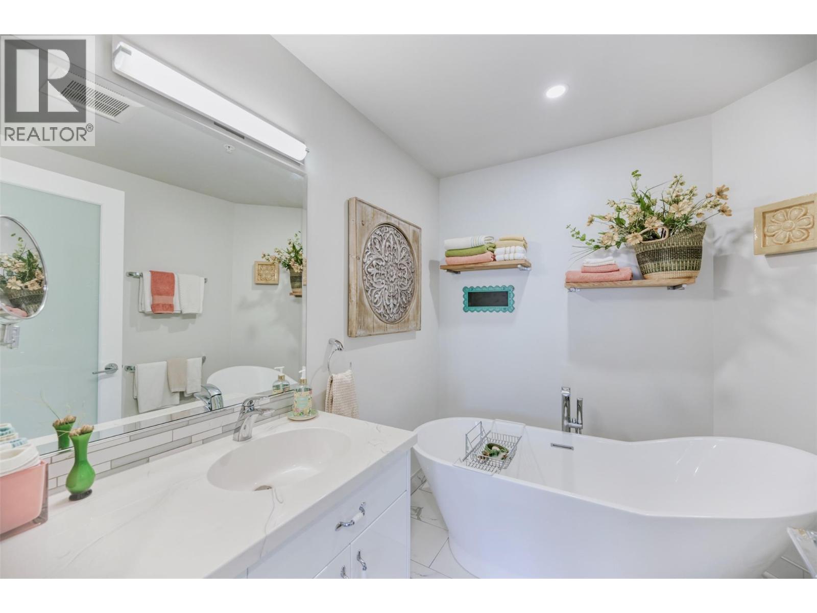 6805 Cottonwood Drive Unit# 201, Osoyoos, British Columbia  V0H 1V3 - Photo 16 - 10387114