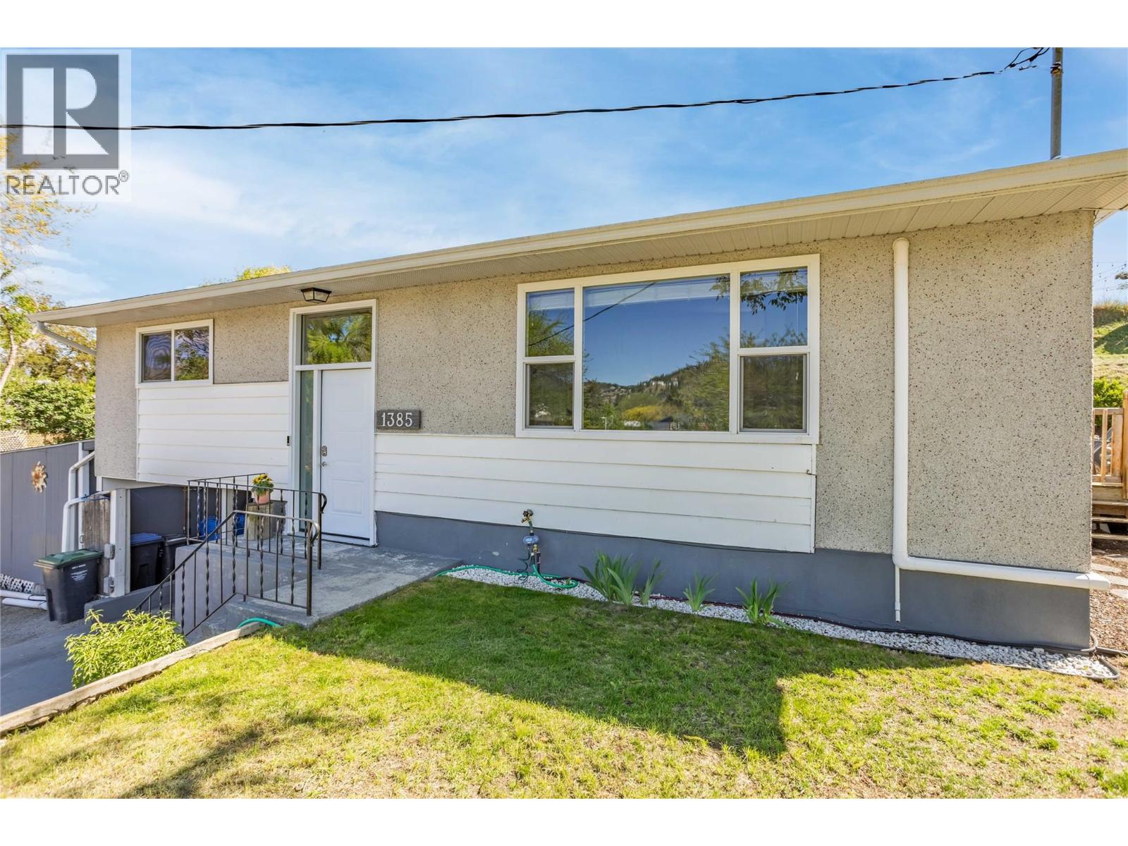 1385 Orchard Drive, Kelowna, British Columbia  V1Y 3V1 - Photo 2 - 10386899