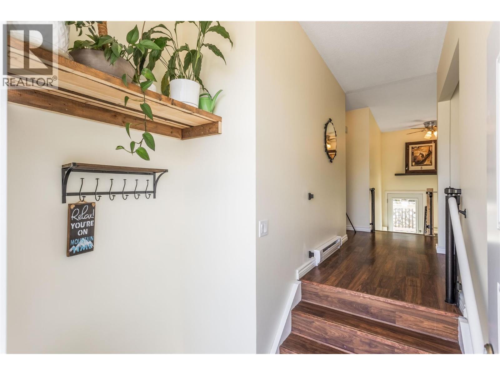 1385 Orchard Drive, Kelowna, British Columbia  V1Y 3V1 - Photo 3 - 10386899
