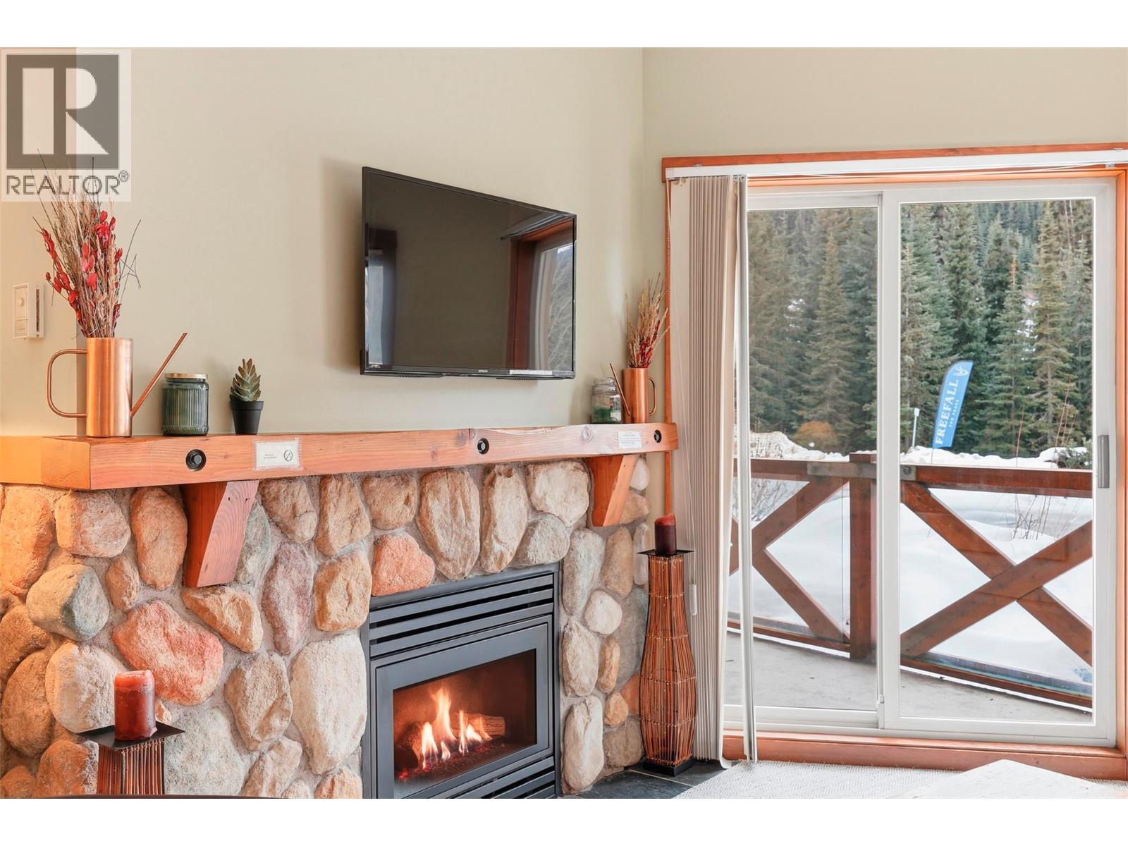 3190 Creekside Way Unit# 102, Sun Peaks, British Columbia  V0E 5N0 - Photo 16 - 10386333