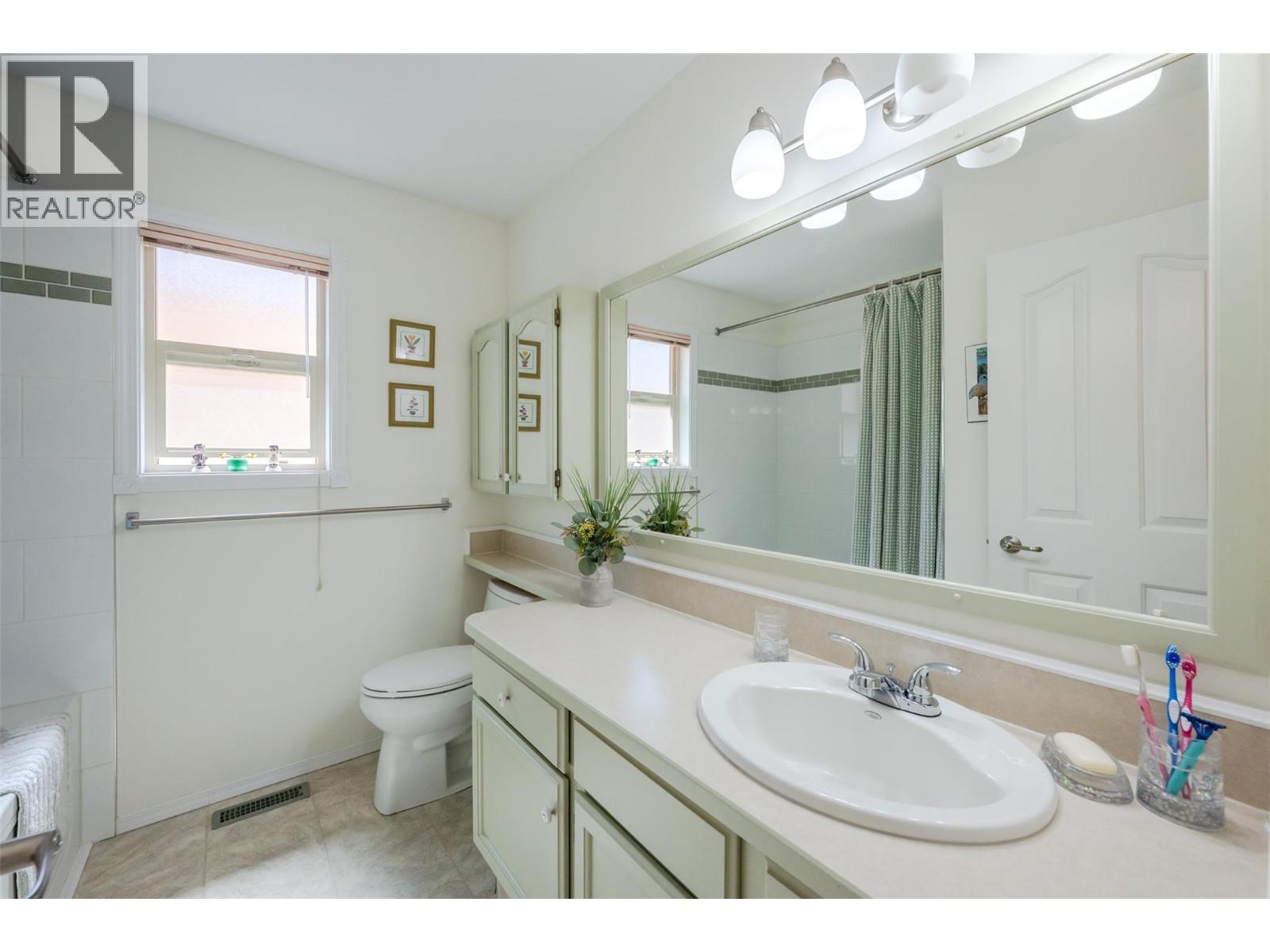1634 Carmi Avenue Unit# 105, Penticton, British Columbia  V2A 8K5 - Photo 27 - 10386067