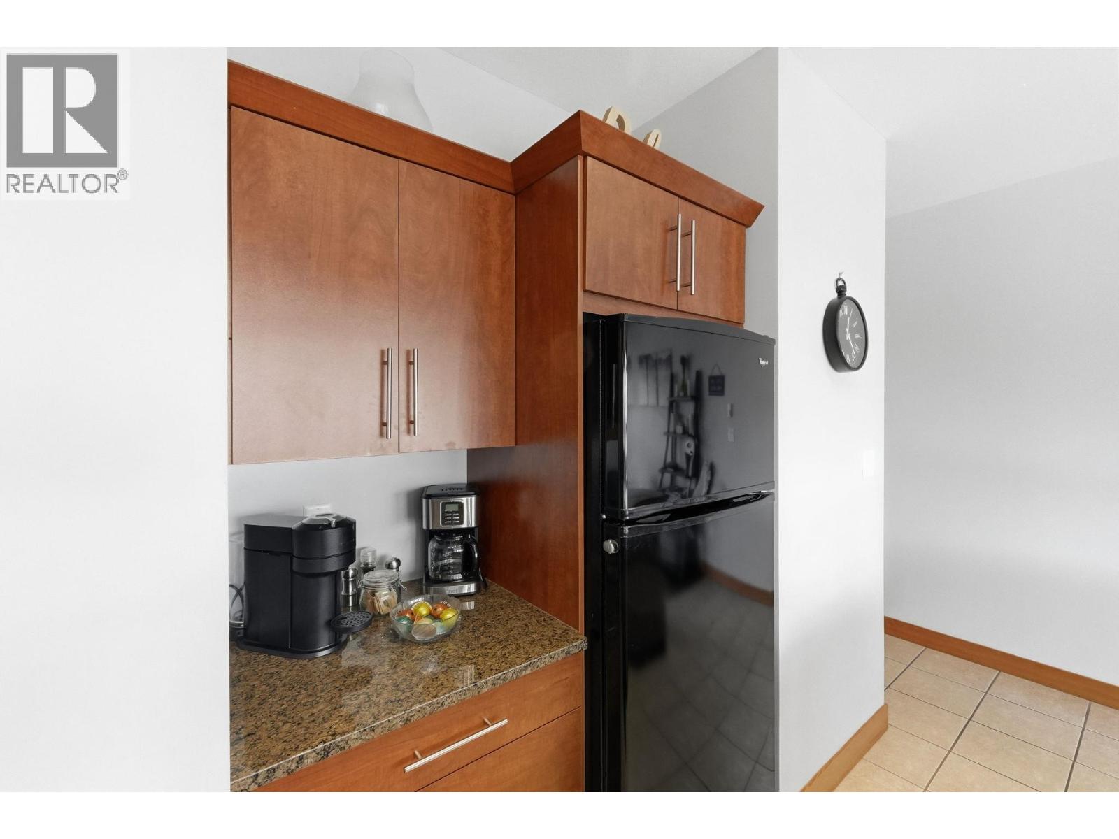 93 Winnipeg Street Unit# 301, Penticton, British Columbia  V2A 5L9 - Photo 11 - 10387533