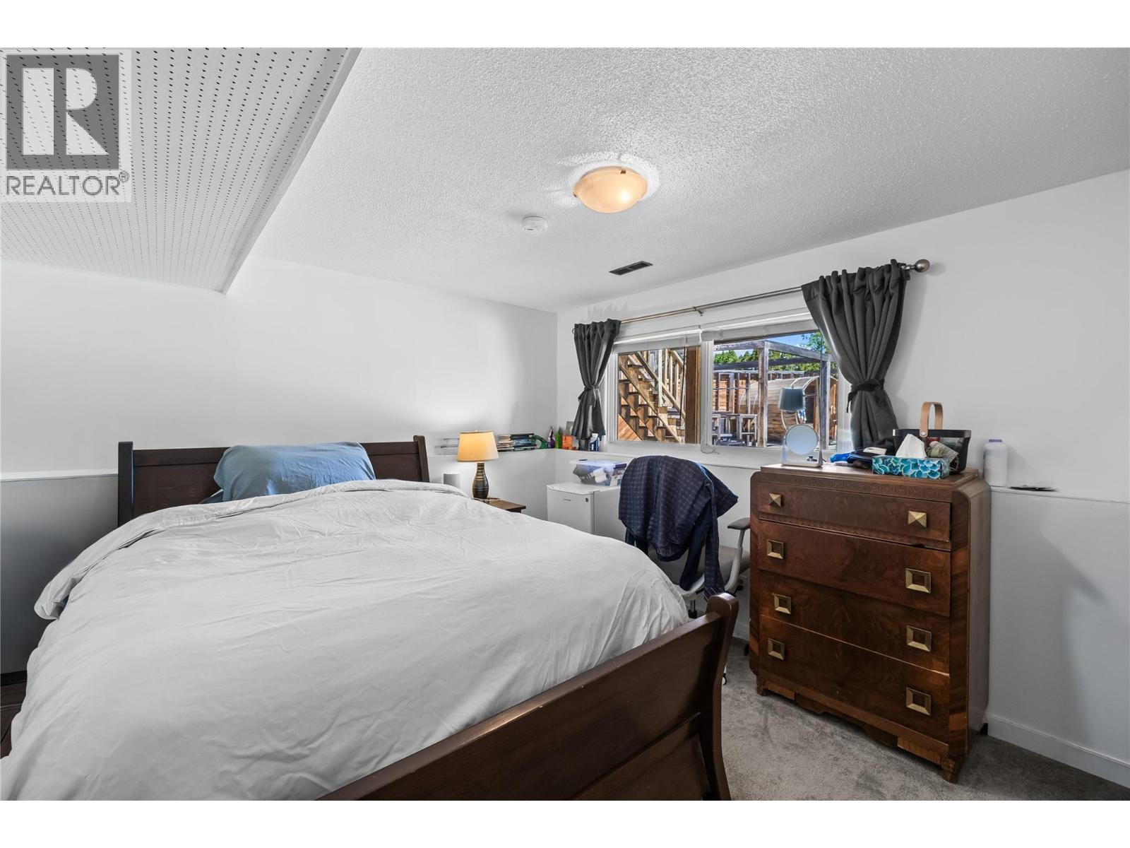 992 Grenfell Court, Kelowna, British Columbia  V1Y 8C5 - Photo 24 - 10386422