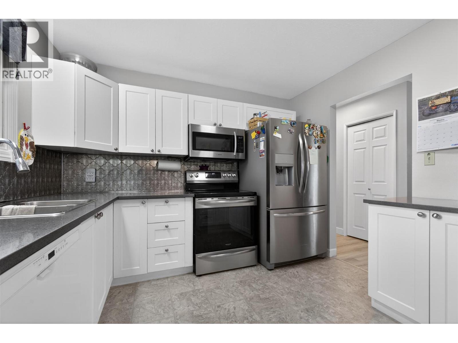 3163 Mccoy Road, West Kelowna, British Columbia  V4T 1A8 - Photo 5 - 10385946