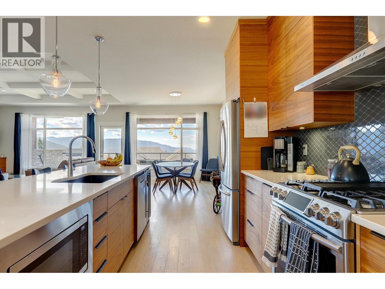 7144 Apex Drive, Vernon, British Columbia  V1B 4E4 - Photo 28 - 10385918