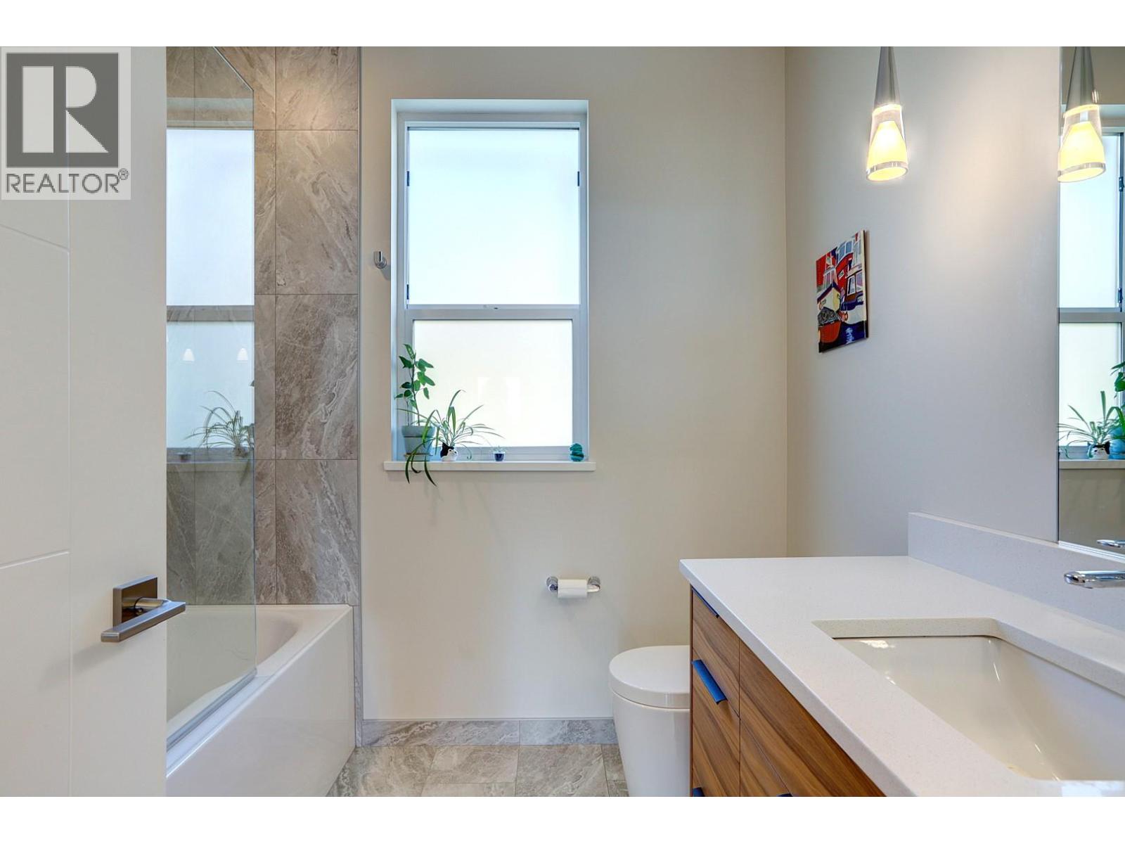 7144 Apex Drive, Vernon, British Columbia  V1B 4E4 - Photo 48 - 10385918