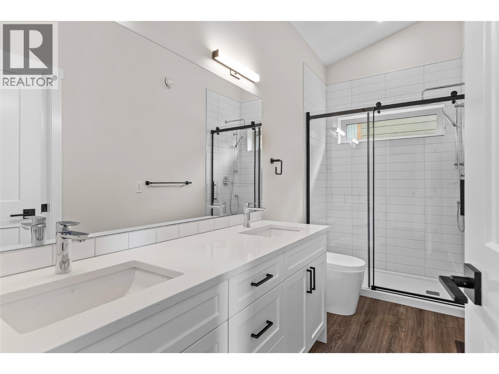 1208 Swansea Crescent, Windermere, British Columbia  V0B 2L0 - Photo 16 - 10387450