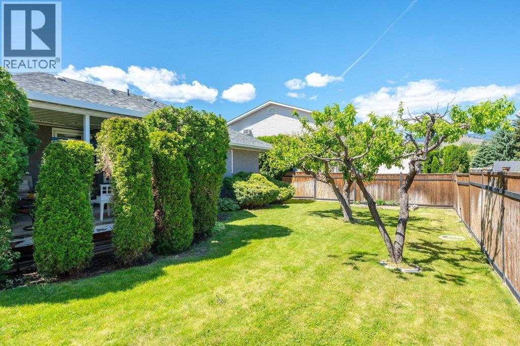 810 Merlot Avenue, Oliver, British Columbia  V0H 1T4 - Photo 55 - 10386838