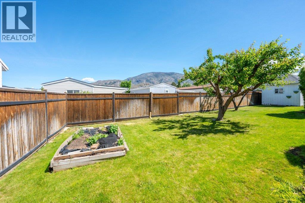 810 Merlot Avenue, Oliver, British Columbia  V0H 1T4 - Photo 58 - 10386838
