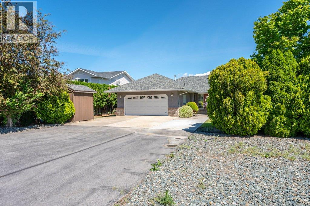 810 Merlot Avenue, Oliver, British Columbia  V0H 1T4 - Photo 61 - 10386838