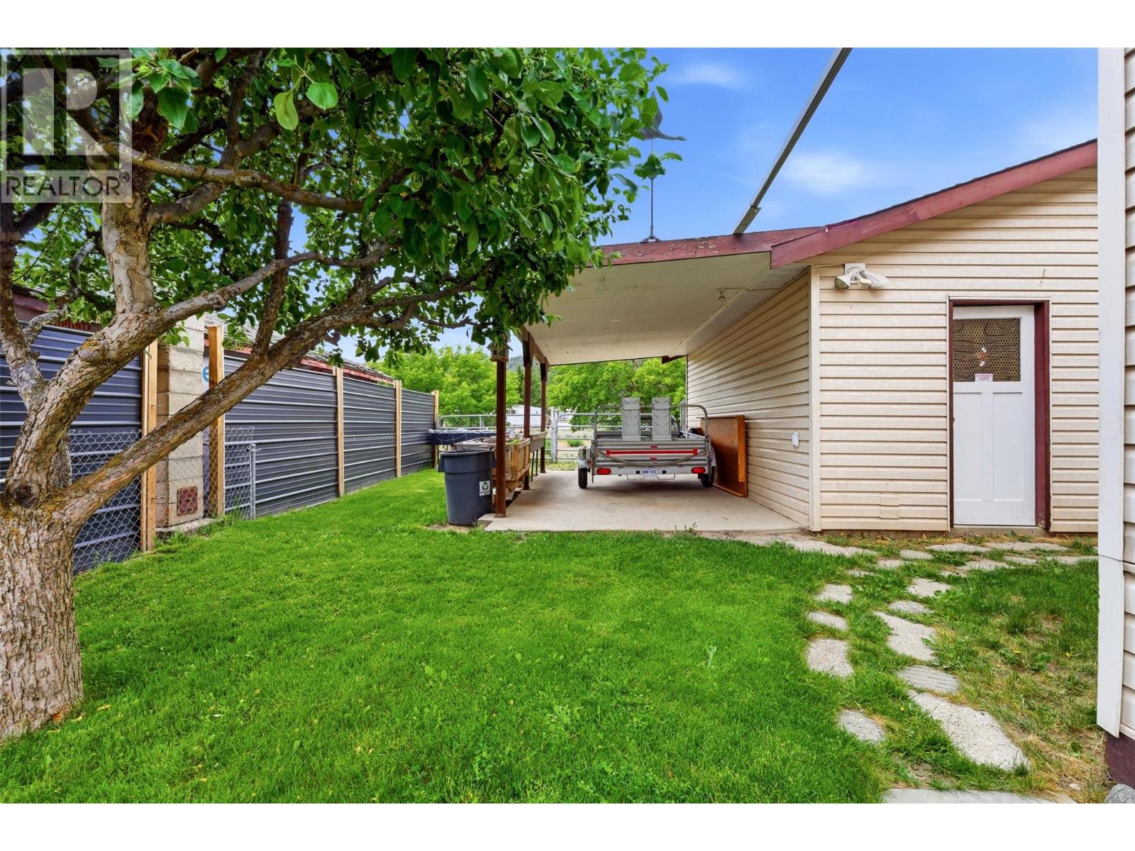 1544 Canford Avenue, Merritt, British Columbia  V1K 1B8 - Photo 35 - 10387546